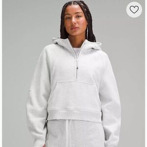 Lululemon scuba half zip M/L
